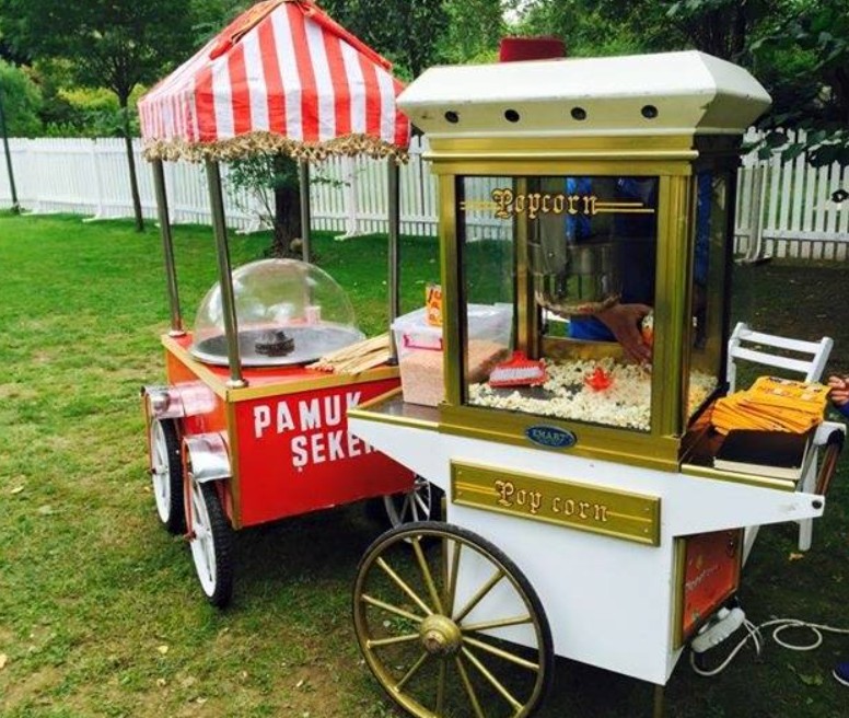 Patlamış Mısır Arabası 